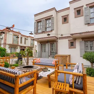 Ajlan Cunda Otel